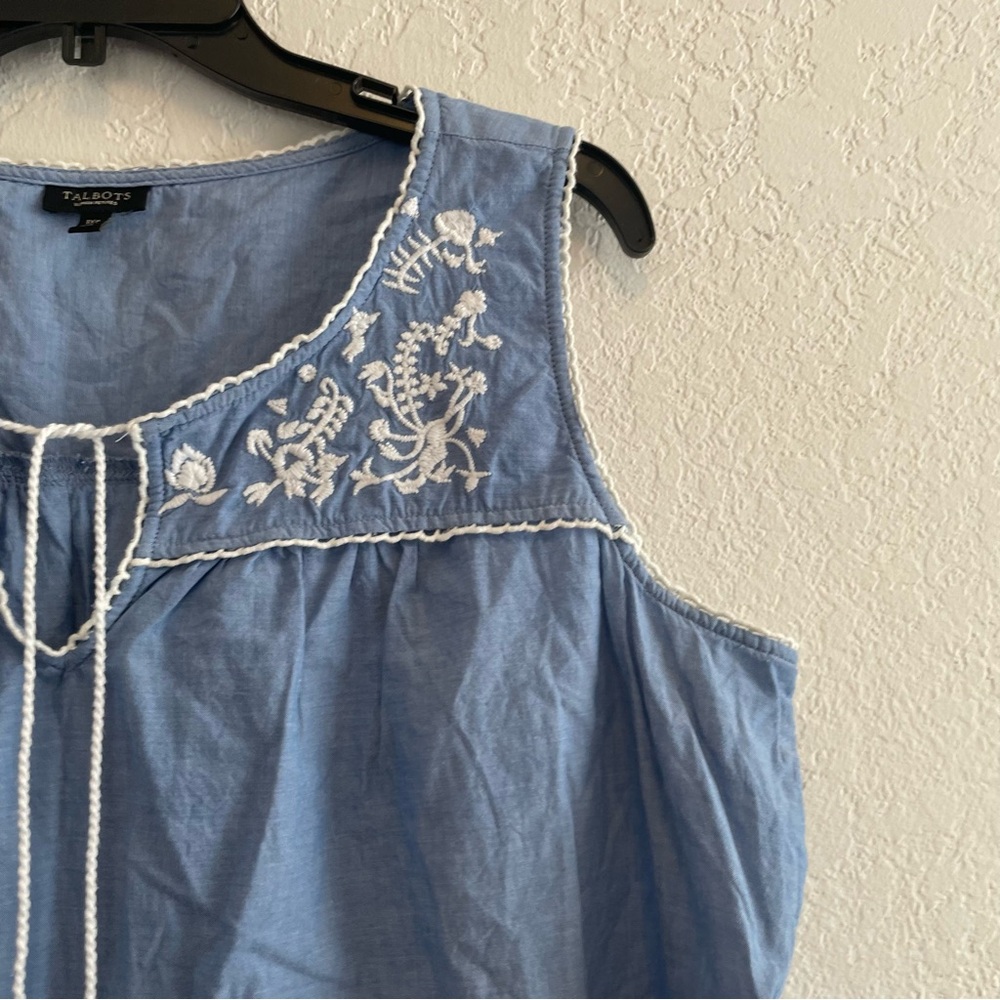 TALBOTS Tank Top 1XP Chambray Embroidered Tassel Tie Popover Shell Cotton Blue - Picture 5 of 7